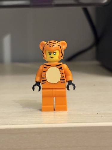 Genuine lego mini - figure, tiger