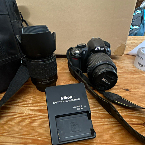 Nikon d3100 2mp digital slr - d3100,