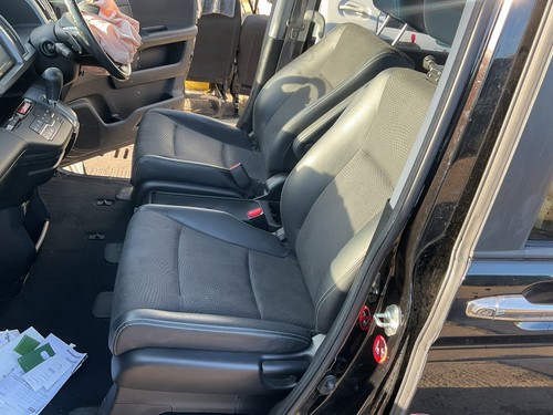 Honda stepwagon left passenger - honda,