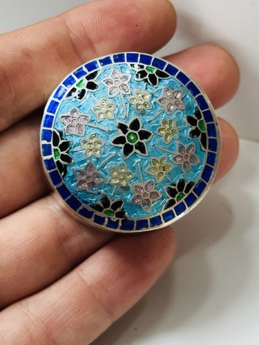 Old silver and enamel pill - , box