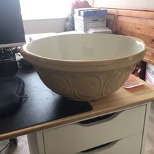Greens 13.25 Inch Mixing Bowl