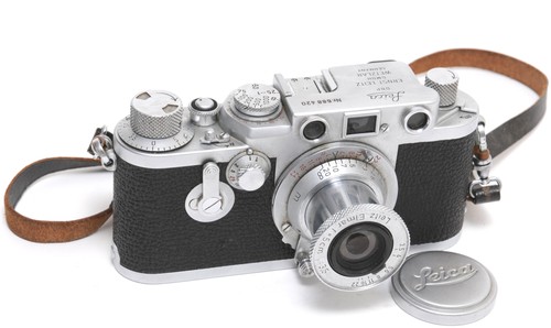Leica iiif with - iiif, red