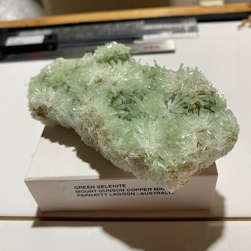 Beautiful green rare selenite - beautiful,