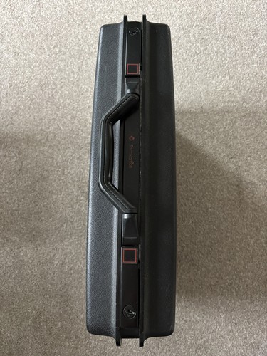 Vintage hard shell samsonite - vintage,