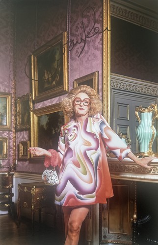 Grayson perry hand signed 12x8 - signed,