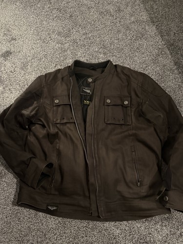 Street steel men - &, brown