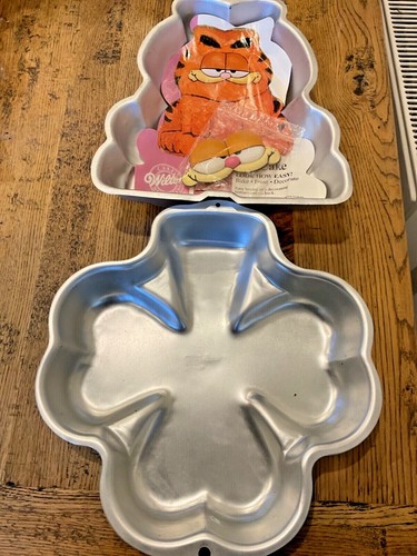 Vintage wilton cake pan tin - vintage,