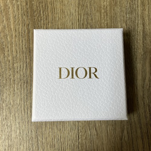 Authentic dior square - authentic, white