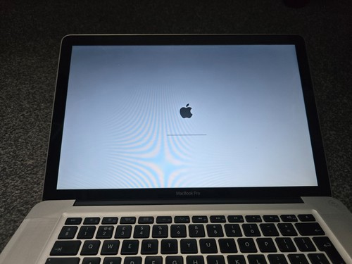 Apple mac book - book, 2011