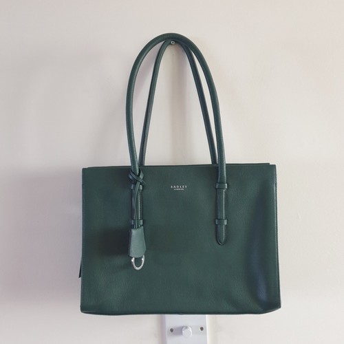 Radley london albert street - albert,