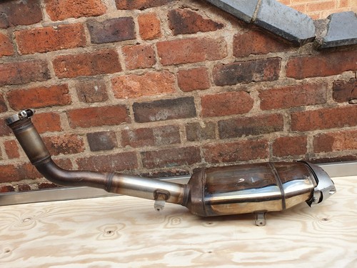 Genuine honda cbr600rr 16 - 6,