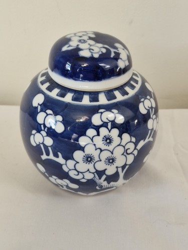 Vintage blue white ceramic - blue,