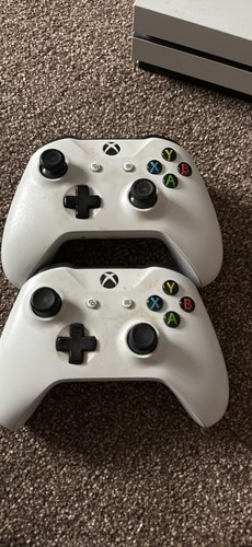 Box one video game console - s,