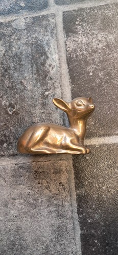 Nice brass fawn ornament 5cm - nice,