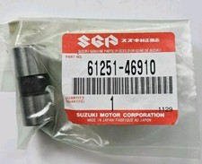 NEW GENUINE SUZUKI RM50/60/80 CIRCA 78-80 S'ARM PIVOT BUSH/SPACER 61251-46910