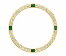 CREATED DIAMOND EMERALD BEZEL