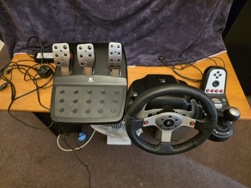 Logitech g25 racing wheel - logitech,