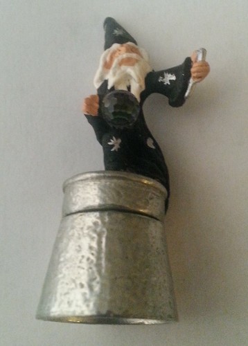 Pewter thimble with - thimble, wizard