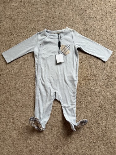Burberry baby blue - burberry,