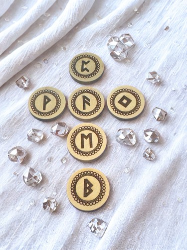 Pcs rune stone set - 25,