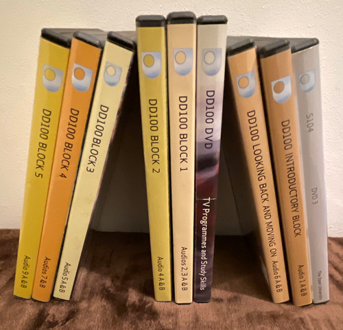Open university dd100 - bundle,