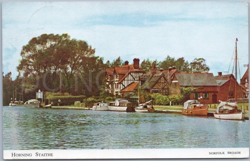 Horning staithe boats vintage - boats,