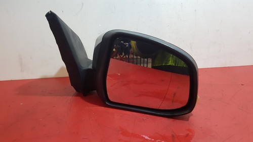 2011 ford focus - ford, 5