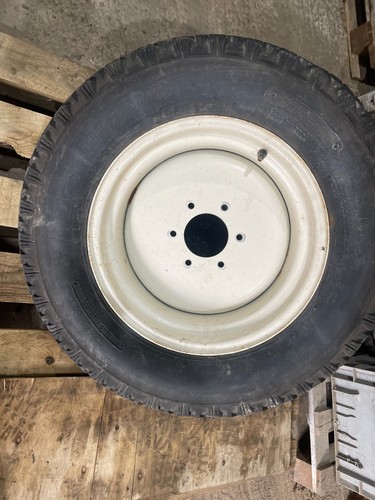 Rear stud wheel - rear, 6