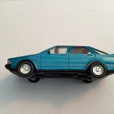 1/37 SCALE MODEL SAAB 9000i