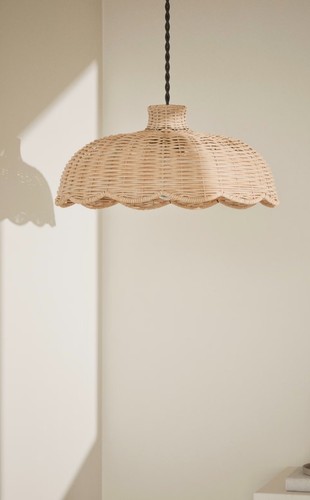 Scallop rattan shade - rattan,