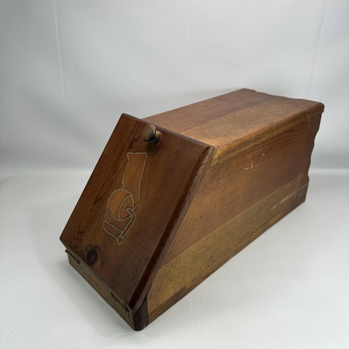 Vintage wooden toilet - toilet, paper