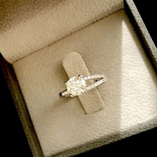 Round Diamond IGI Authenticity