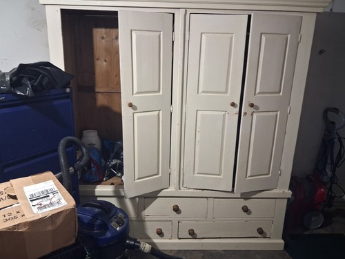 Large solid pine door - large,