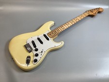 Fender 1977 Stratocaster Used