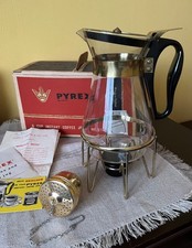 VINTAGE RETRO PYREX 6 CUP