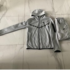 Grey Nike Tech Fleece Size Men’s Small