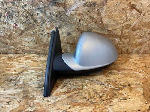 Vauxhall insignia 2009 - 2009, wing