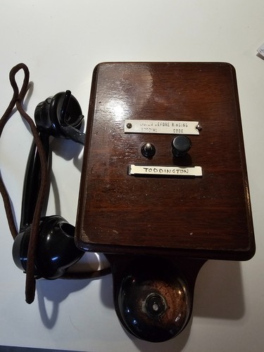 Original railway signal - railway, box