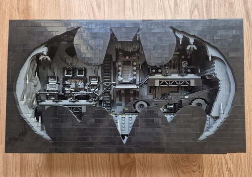 Lego batman batcave - ,