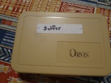 Orvis Fly Box with 90 Size 16