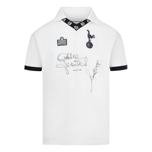 Ricky villa ossie ardiles - villa,
