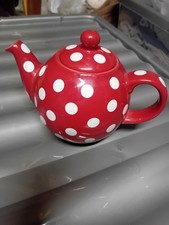 London Pottery, Globe Teapot