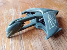 Star Trek: TNG Romulan Warbird 1995 Playmates Micro-Playset