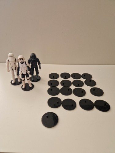 Black larger base stands - larger,