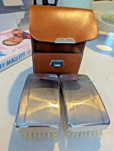 Vintage brush set in - brush,