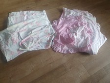 2 Duvet Cover Sets  Ditsy Floral Reversable Inc 2 Matching Pillowcases each set