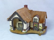 Vintage Pauline David Thatched