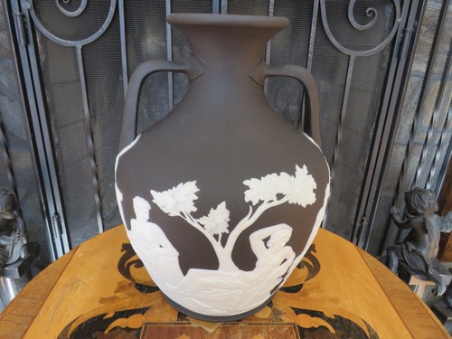 Antique wedgwood black - antique,