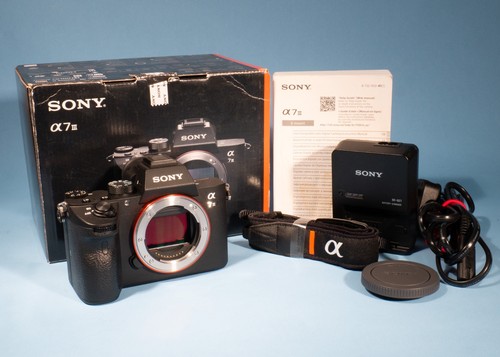 Sony alpha iii 2mp - a7, 24.2mp