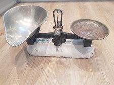 Vintage Avery Measuring Scale with old weights